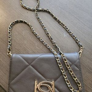 BEBE Los Angeles, quilted cross body